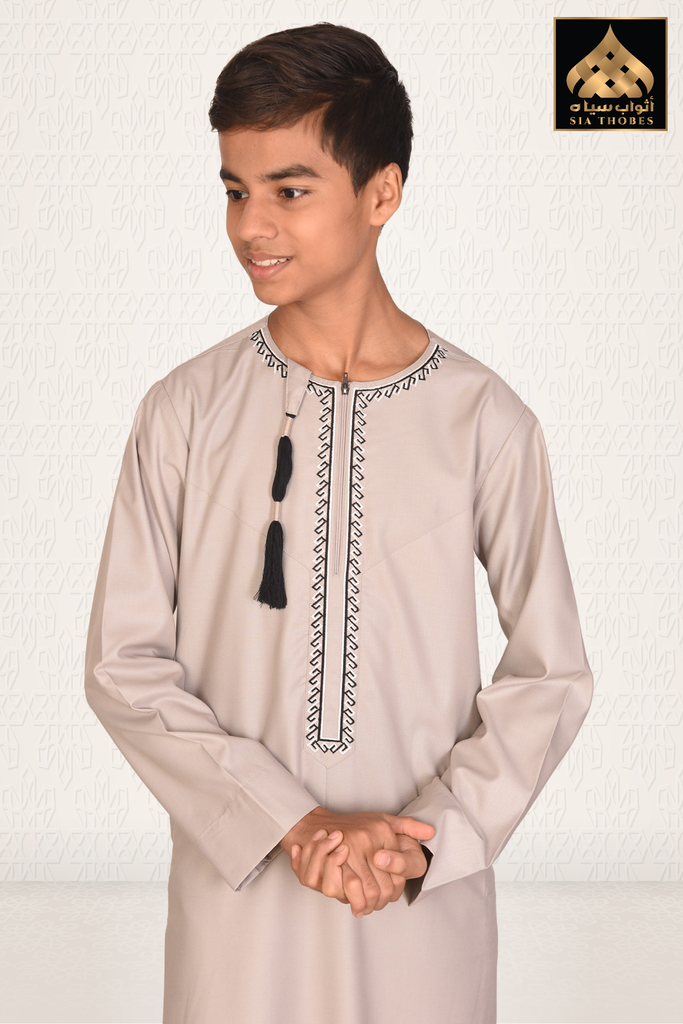 STOEK08 | Omani Thobe / Emb (Beige)