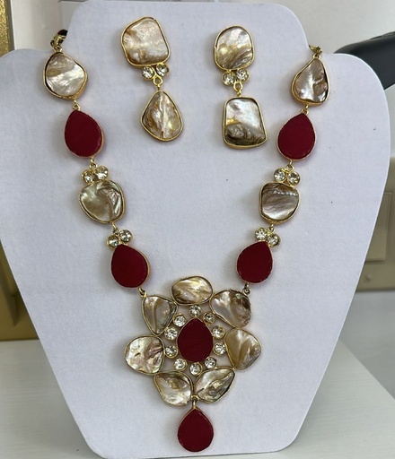 Baroque pearl set