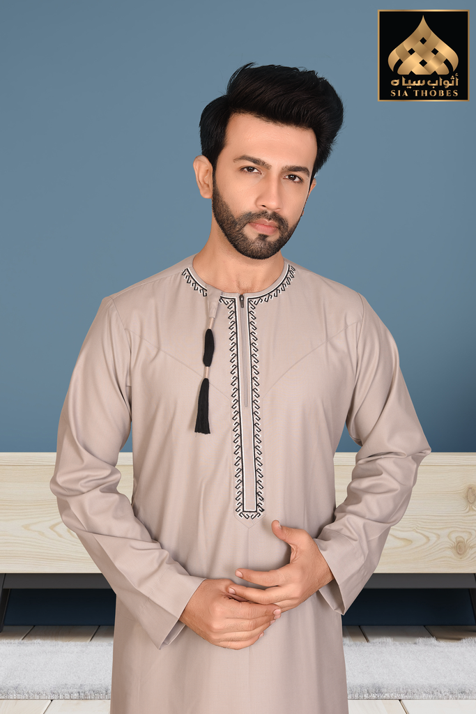 STOEM08 | Omani Thobe / Emb (Beige)